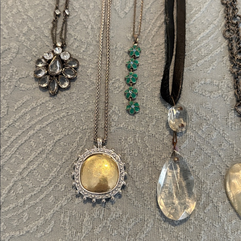 Necklace Collection - Picture 4 of 4